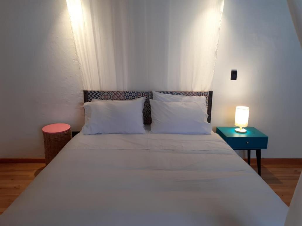 Hostal Suite Le Fabrique Cuenca Bagian luar foto