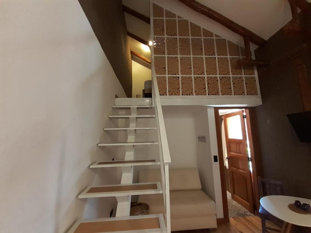Hostal Suite Le Fabrique Cuenca Bagian luar foto