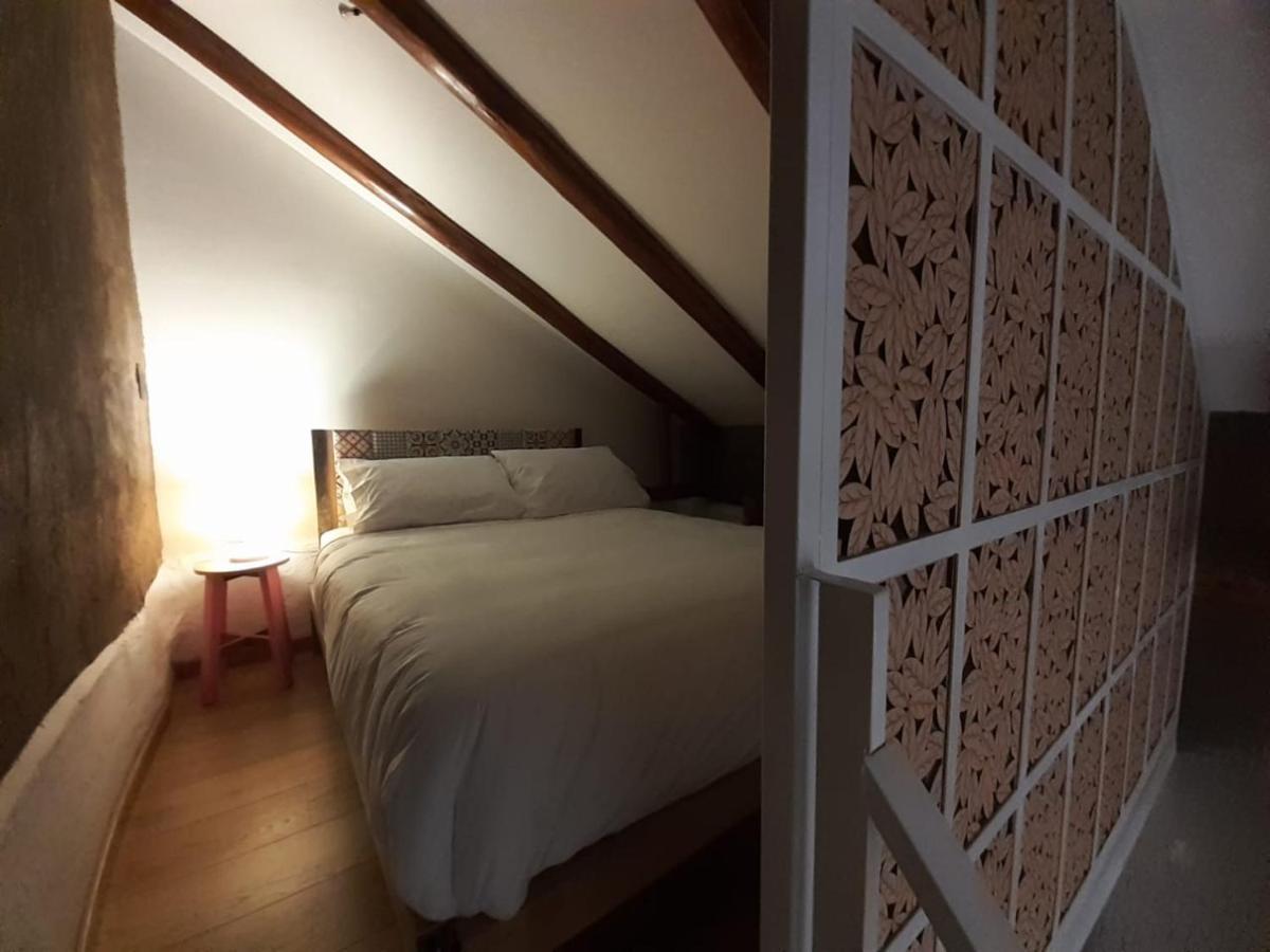 Hostal Suite Le Fabrique Cuenca Bagian luar foto