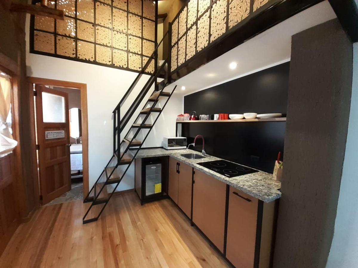 Hostal Suite Le Fabrique Cuenca Bagian luar foto