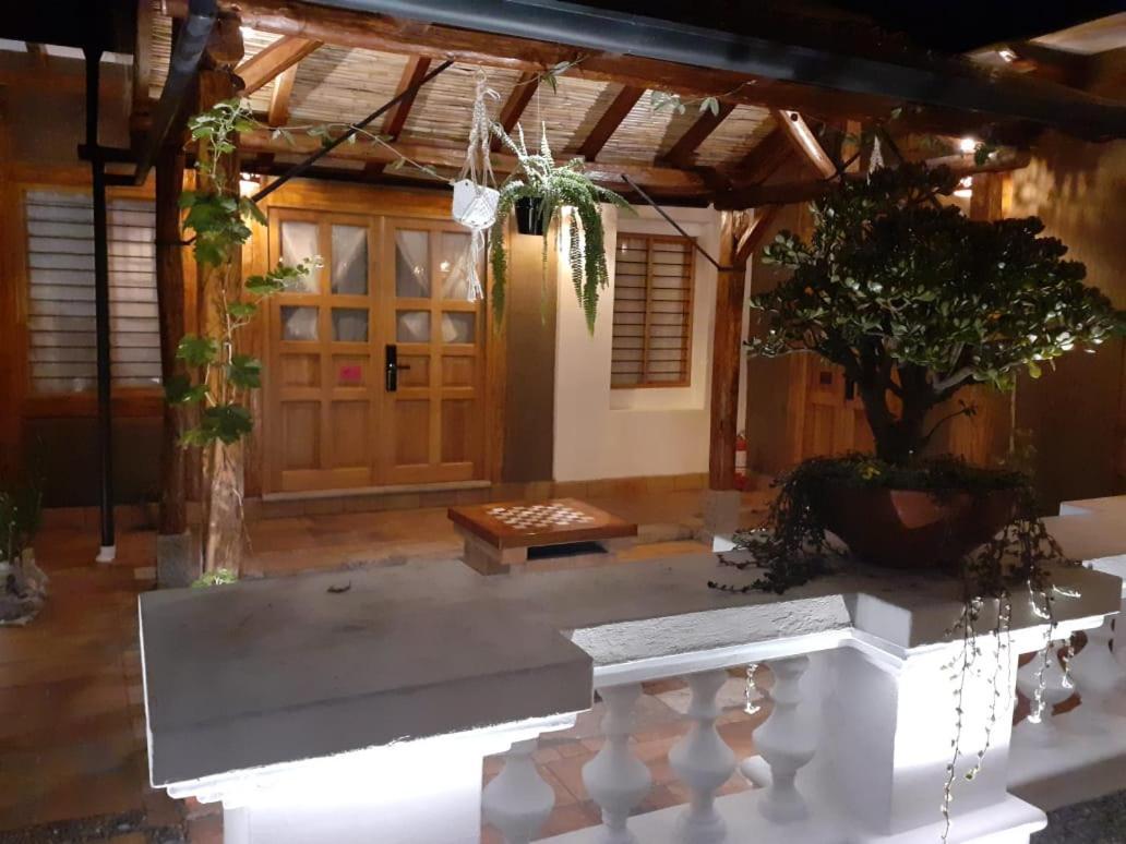 Hostal Suite Le Fabrique Cuenca Bagian luar foto