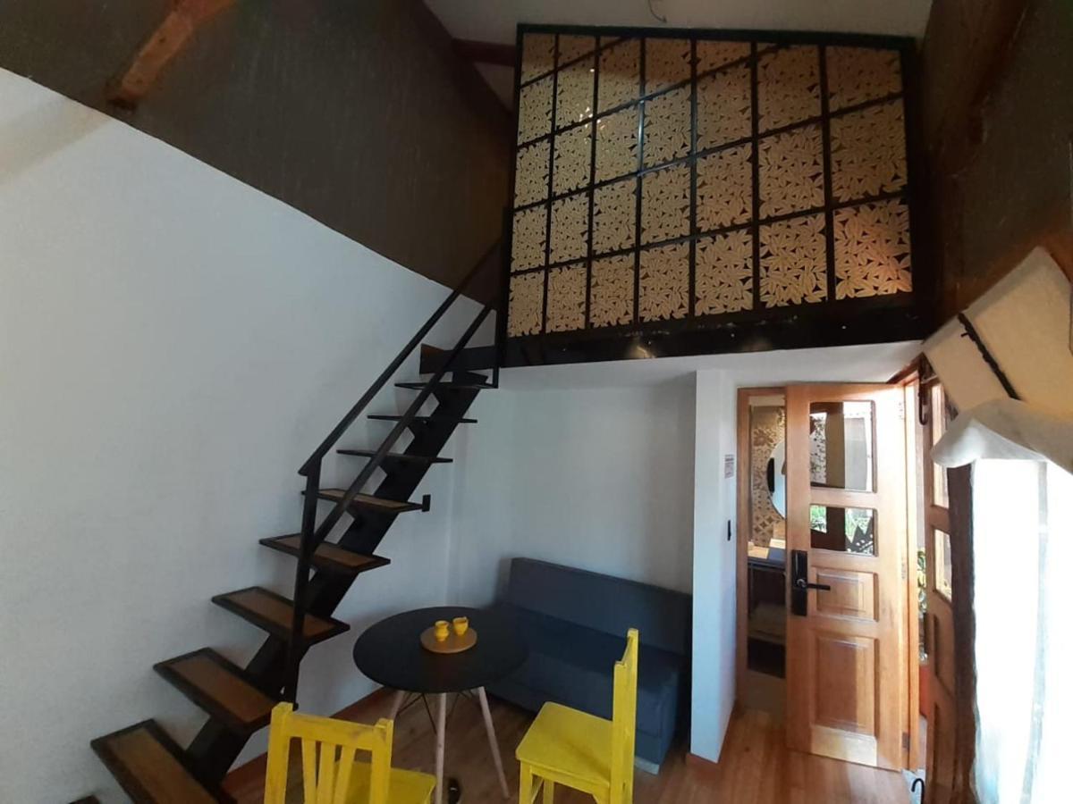 Hostal Suite Le Fabrique Cuenca Bagian luar foto