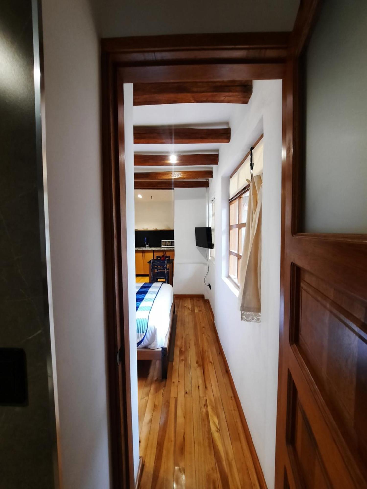 Hostal Suite Le Fabrique Cuenca Bagian luar foto