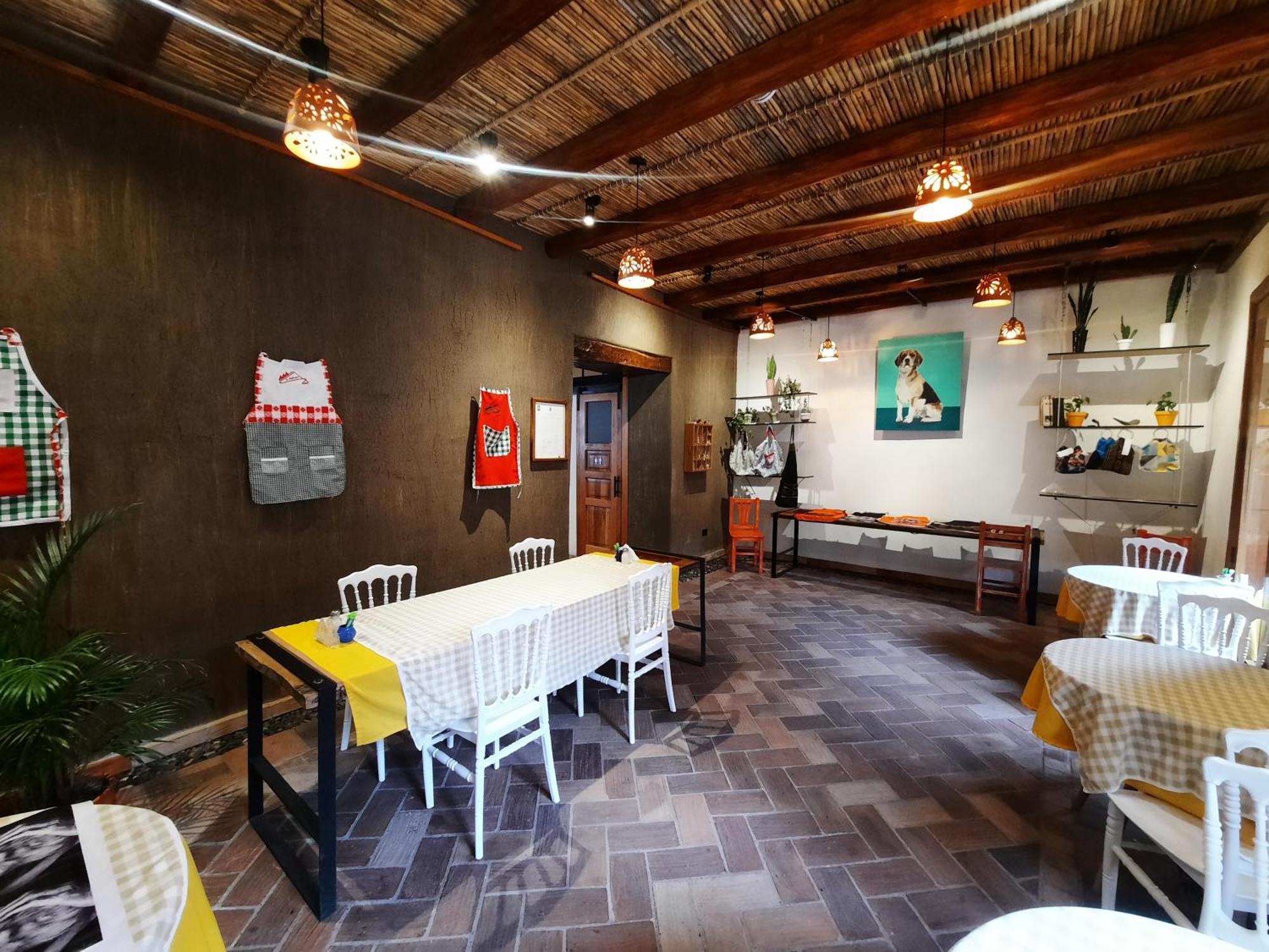 Hostal Suite Le Fabrique Cuenca Bagian luar foto
