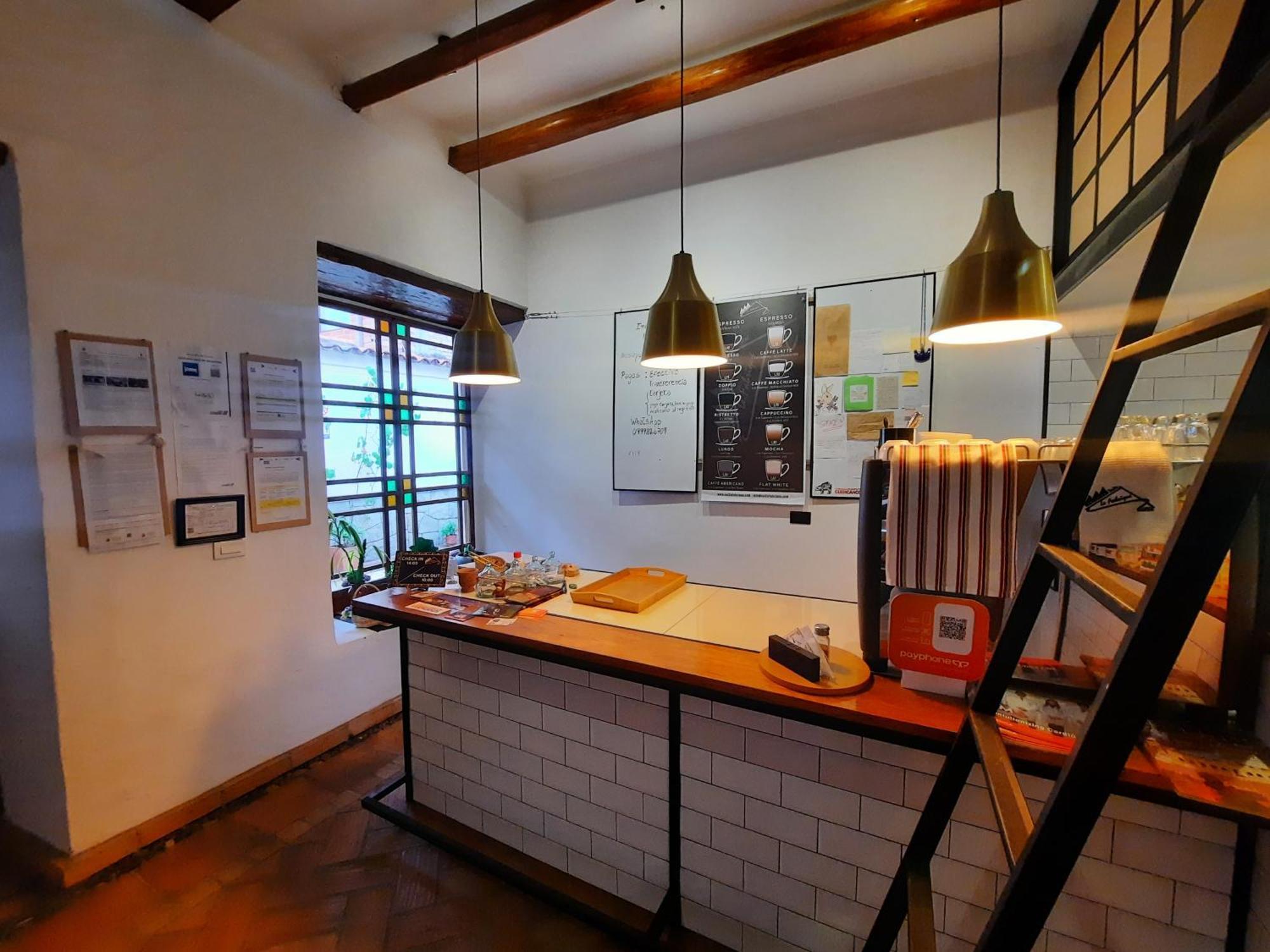 Hostal Suite Le Fabrique Cuenca Bagian luar foto