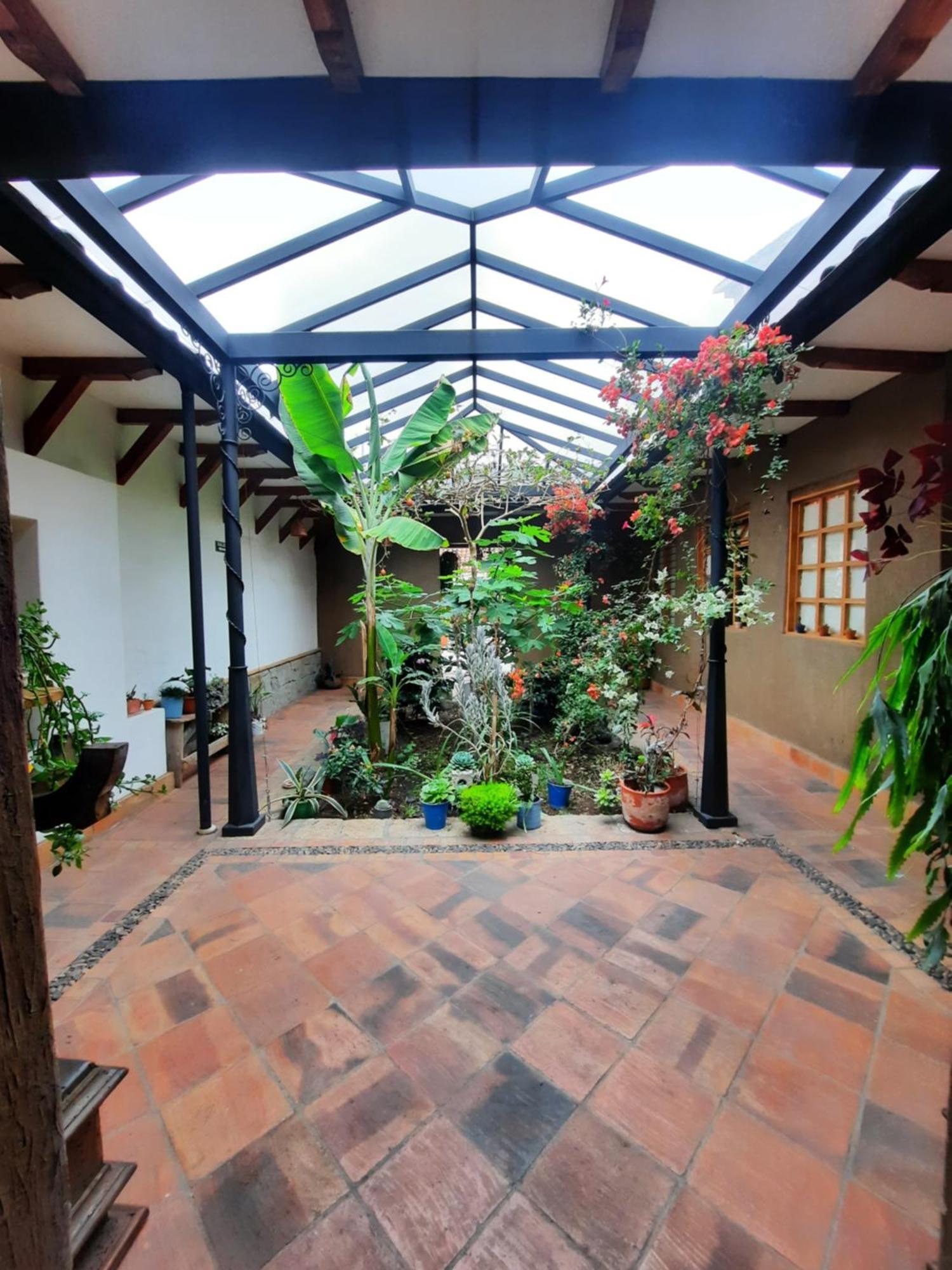 Hostal Suite Le Fabrique Cuenca Bagian luar foto