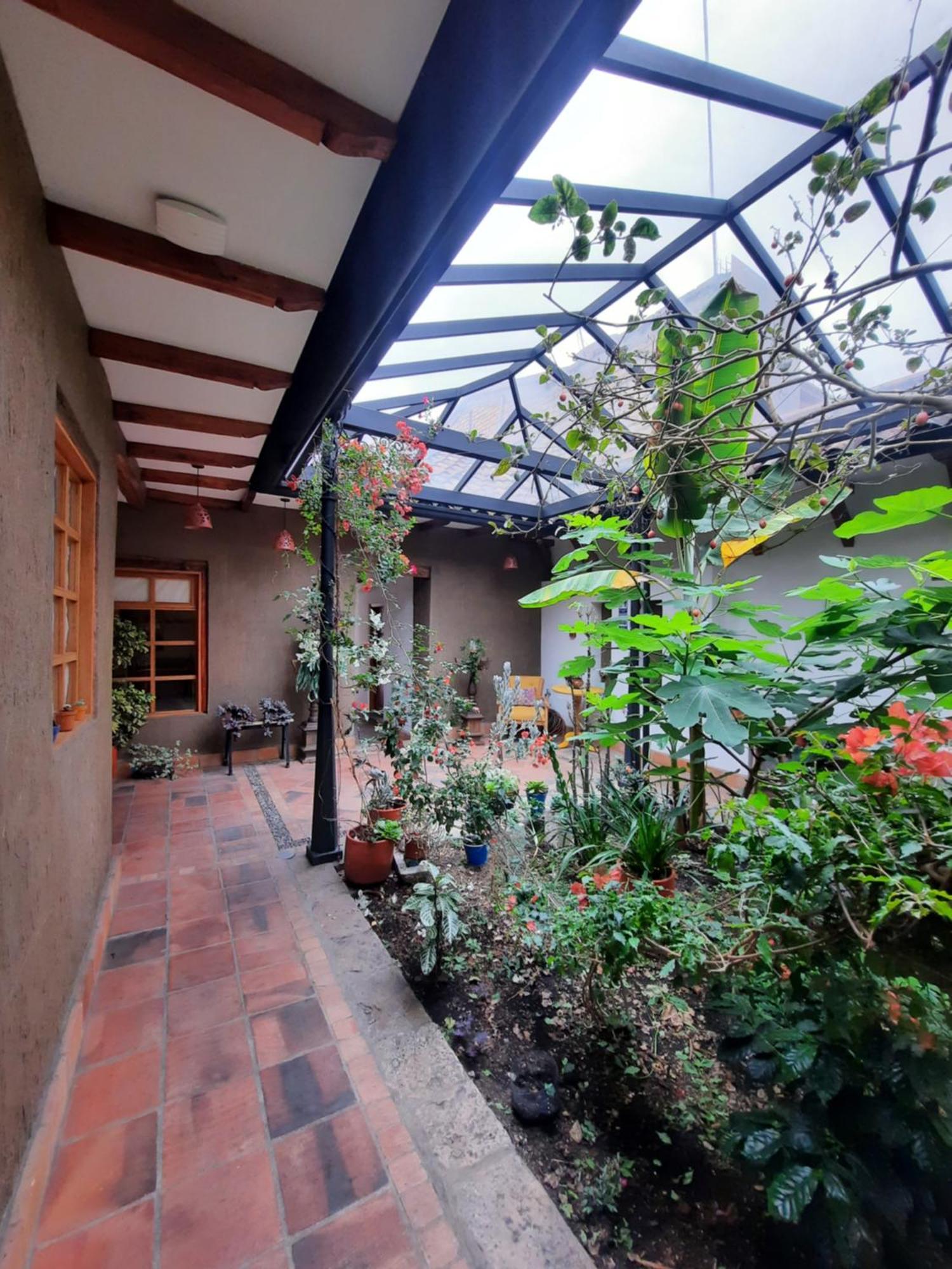 Hostal Suite Le Fabrique Cuenca Bagian luar foto